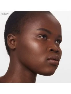 Shiseido Synchro Skin Invisible Silk Radiant Loose Powder -Deals JW Anderson And Shiseido Store unnamed file 1152