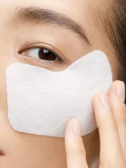 Shiseido Vital Perfection Uplifting & Firming Express Eye Mask -Deals JW Anderson And Shiseido Store unnamed file 568